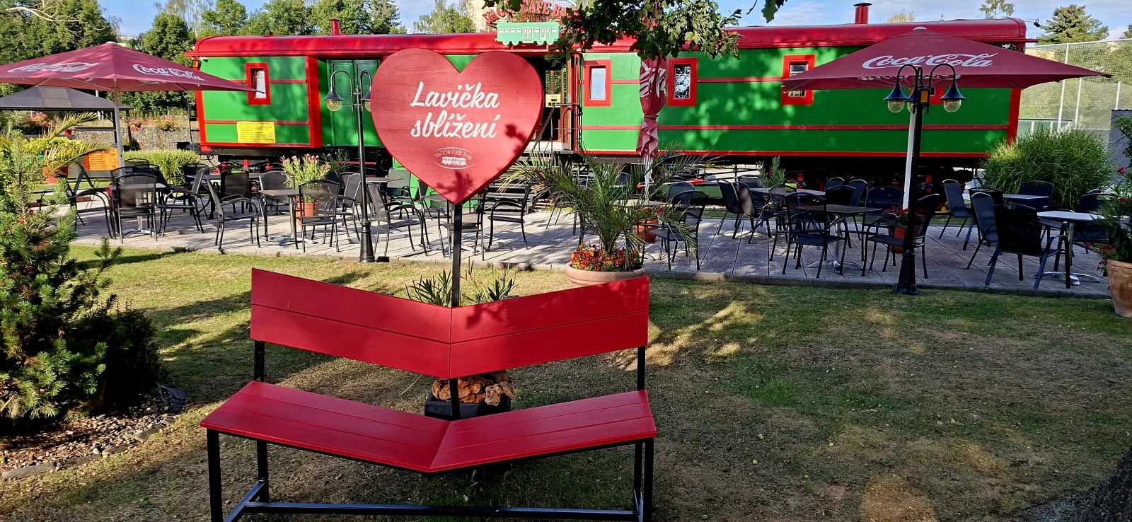 Lavička ve Vagonu